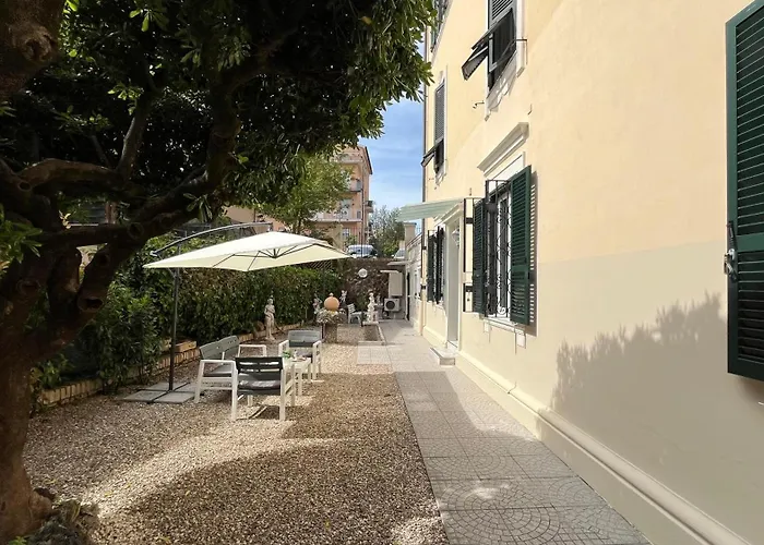 Holiday Garden House Roma